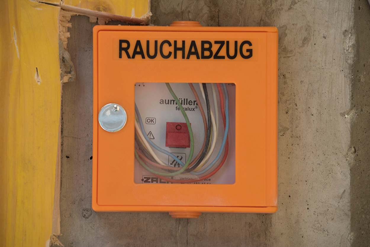 Rauchwärme­abzug bei Elektromeister Marko Ziegenfuß in Dingelstädt