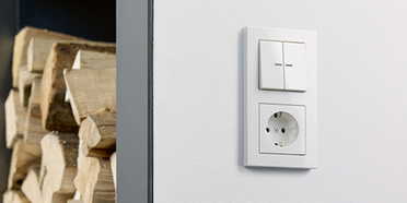 JUNG KNX Taster F 10 bei Elektromeister Marko Ziegenfuß in Dingelstädt