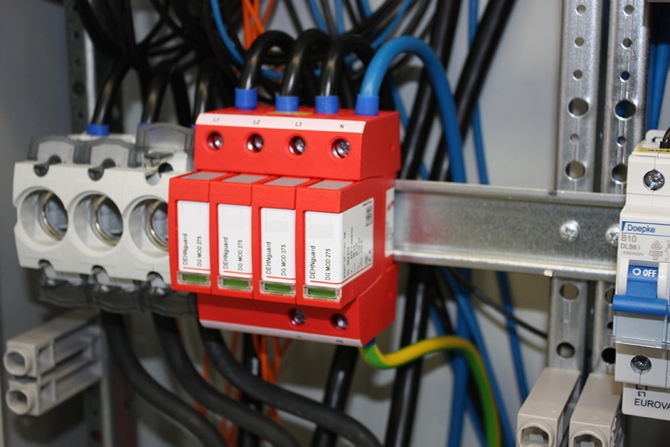 U berspannungsschutz bei Elektromeister Marko Ziegenfuß in Dingelstädt
